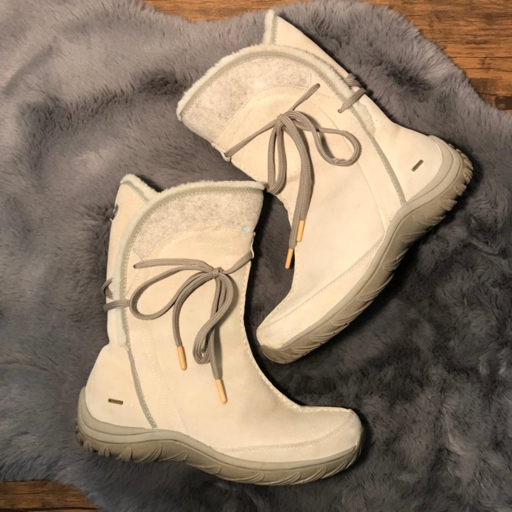 PATAGONIA Attlee Tie Boots in Natural Sz. 8.5